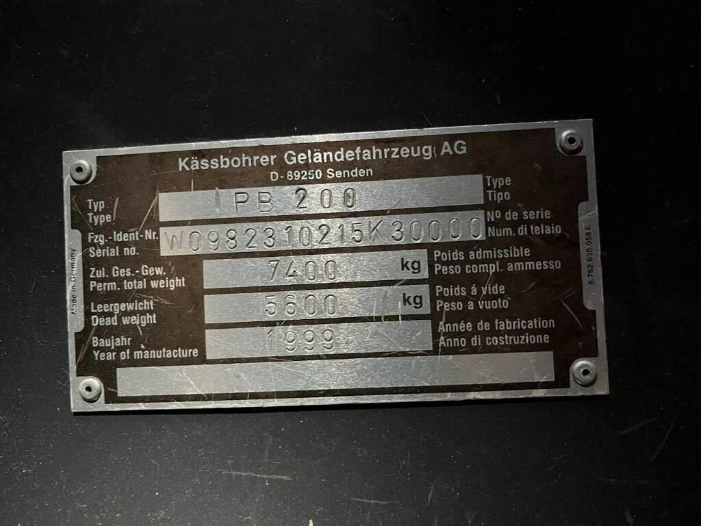 USED PISTEN BULLY EQUIPMENT QUALITY PISTEN BULLY SNOW TRACKS PISTEN